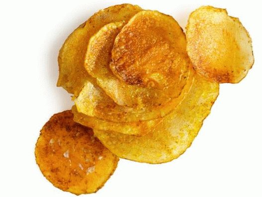 Burgonya chips curryvel