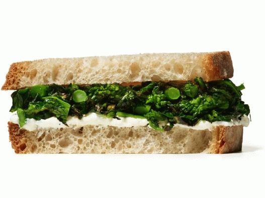 Brokkoli és Ricotta Sandwich (8.  sz.)