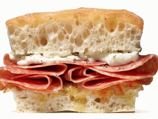 Szendvics ricotta sajttal, narancs lekvárral és szalámival (20. szám)