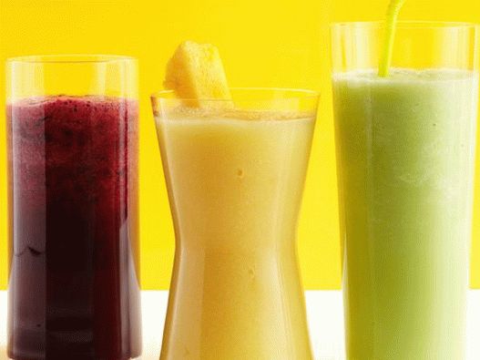Fénykép 50 smoothie-receptről
