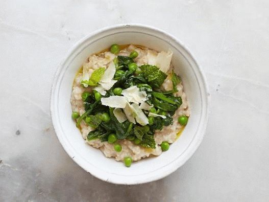 Zöldek zavarja: spenót, borsó, metélőhagyma, parmezán és menta