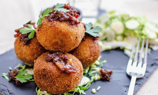 Arancini fényképe rákkal