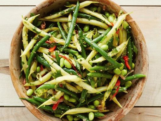 Fotó-ázsiai saláta babbal