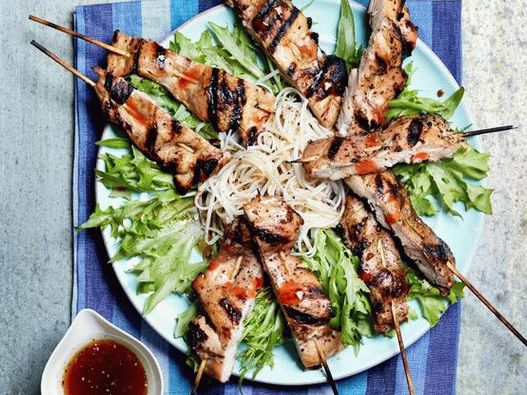 Yakitori csirke (csirkekebab)