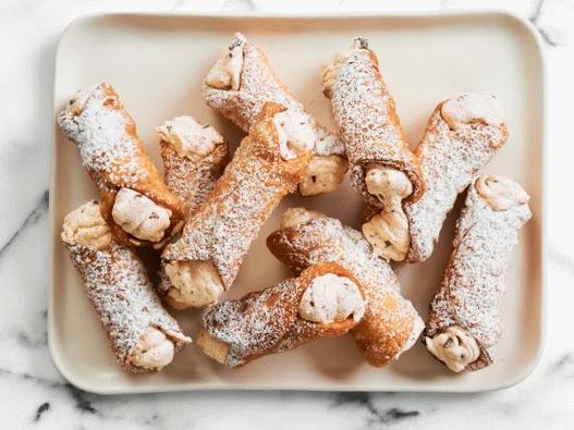 Fotó házi cannoli ricotta sajttal