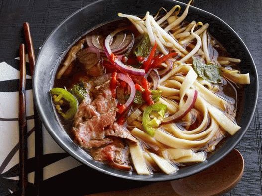 Fo Bo fényképe (vietnami marhahúsleves)