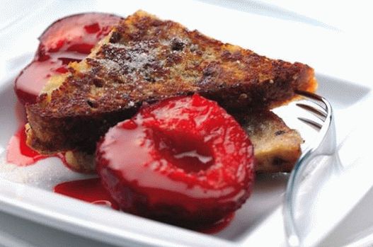 Fotós francia pirítós szilva kompótdal