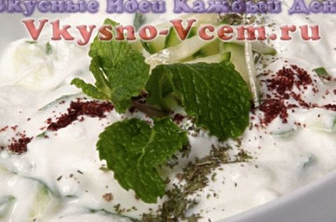 Hideg étrend leves ayrannal