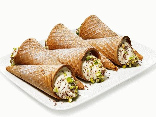 Fénykép Cannoli gofri csészében