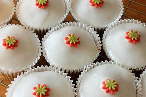 Fotó Cupcakes jegesedéssel