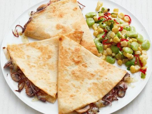 Fénykép Quesadilla sukkotash és gombával