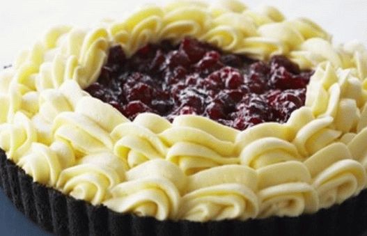 Fotó áfonya torta fehér csokoládé habbal