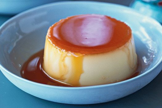 Photo Coconut Flan (kókuszdió puding karamell alatt)