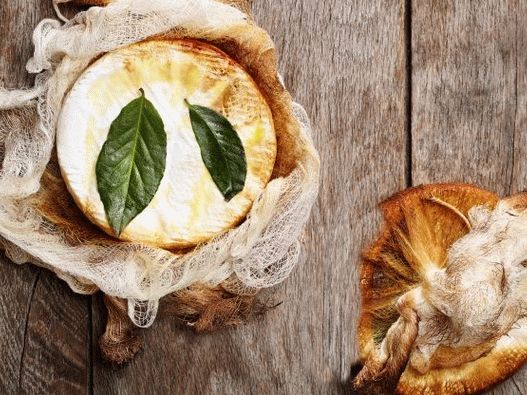 Fotófüstölt Brie sajt