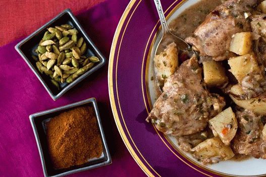 Fénykép csirke curry szószban