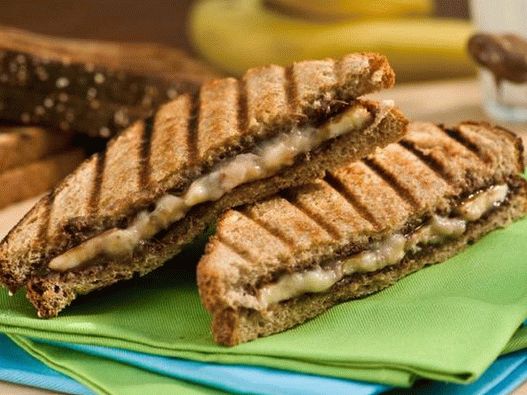 Banán Panini Nutella-val