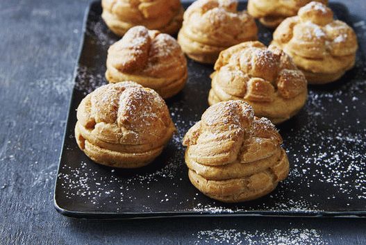 Gluténmentes fűszeres tökök profiteroljai