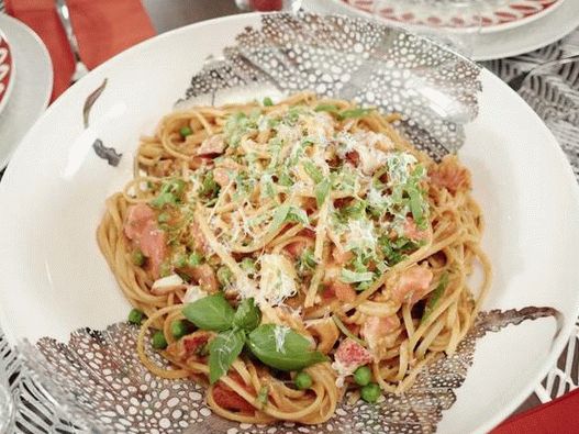 Krémes linguine paszta homárral