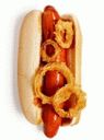 Hot dog hagymakarikákkal
