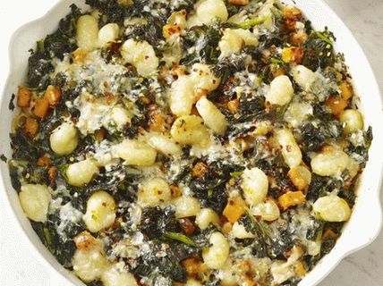 Fénykép Gnocchi-ból sütőtökkel és káposztával