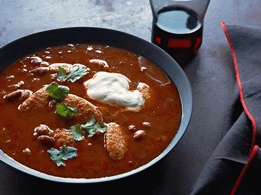 Fűszeres mexikói chili csirke galuskával