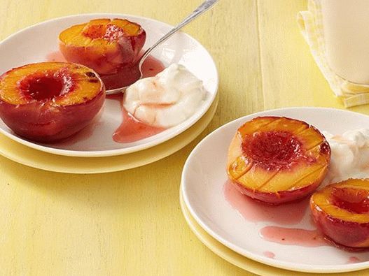 Fénykép sült őszibarack Mascarpone-val