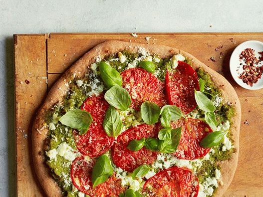 Fotópizza brokkoli pestoval