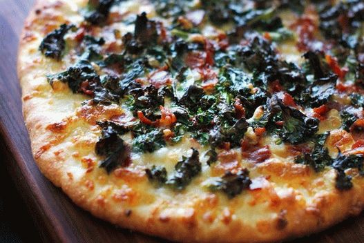 Fotó Chicagó stílusú pizza spenóttal