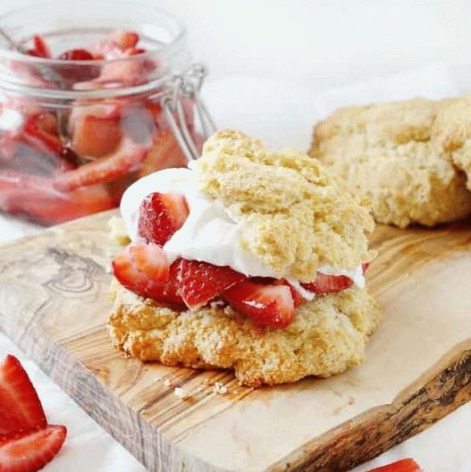 Fotó Shortcake tészta eperrel