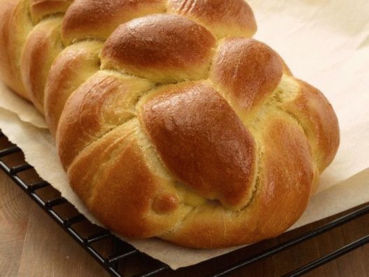 Photo Wicker Challah