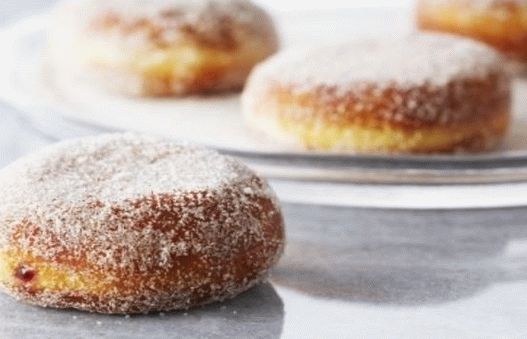 Fotómálna lekvár fánk