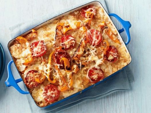 Burgonya gratin paradicsommal és paprika