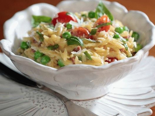 Az étel fotója - Orzo krémes tészta zöldborsóval és sonkával