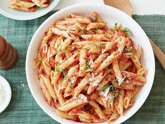 Az étel fotója - Penne tészta szárított paradicsomos pesto szósszal