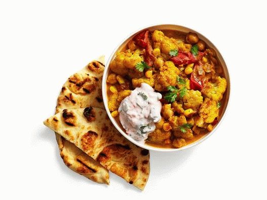 Ételfényképezés - Karfiol curry paradicsommártásban