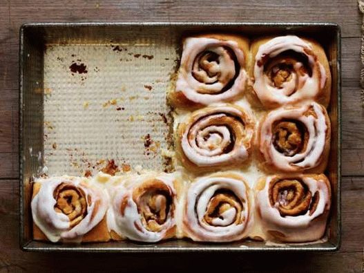 Classic Cinnabon Fahéjas tekercsek