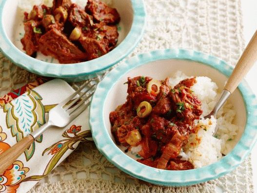 Fotó Ropa Vieha a mikrohullámú sütőben