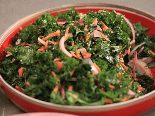 Photo Kale Kale Saláta