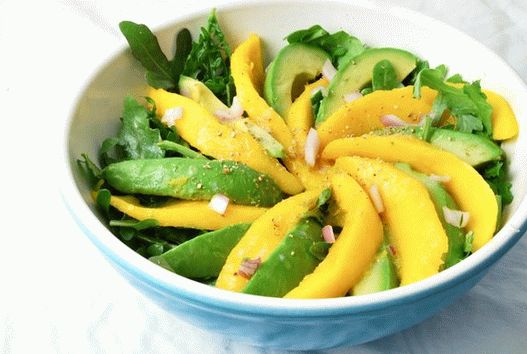 Photo Mango és avokádó saláta