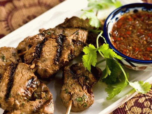 Fotós sertés kebab sült chili szósszal