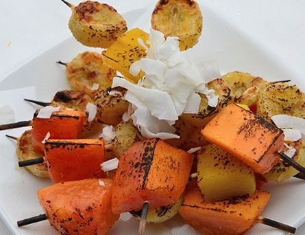 Fénykép Papaya Shish Kebab csokoládé öntettel