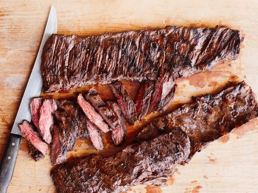 Photo Skerte grillezett steak sör pácban