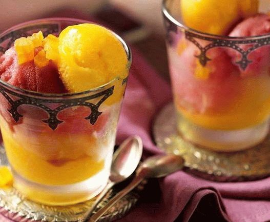 Fotósorbet mangóból és rózsavízből