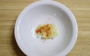„”