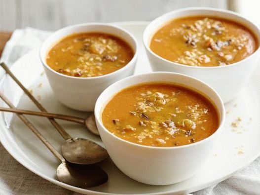 Fotó tök leves rizzsel és curryvel