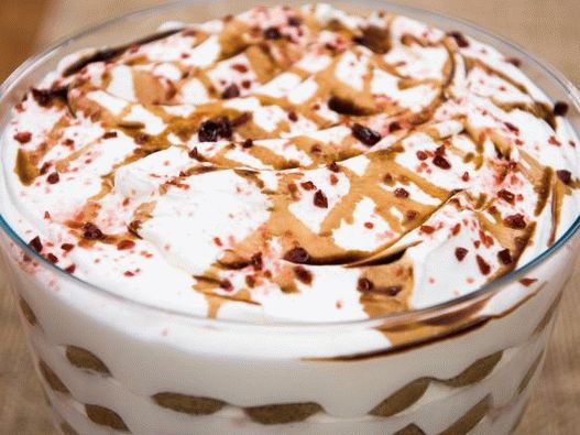 Tiramisu fényképe gyökérsörrel
