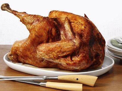 Fotós sült pulyka egy konzervdobozban